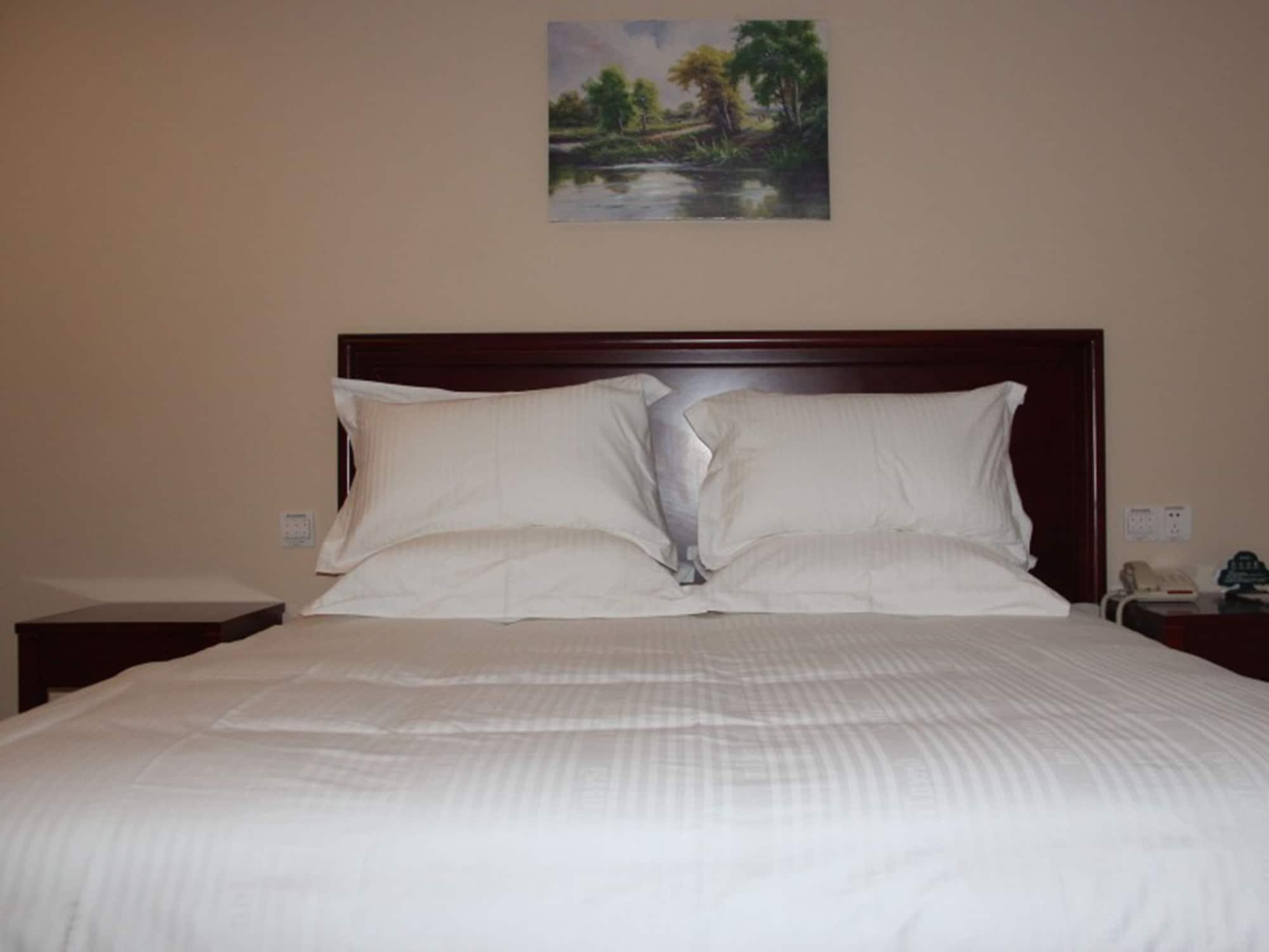 Greentree Inn Jiangsu Xuzhou Feng County East Jiefang Road Business Hotel Exterior photo