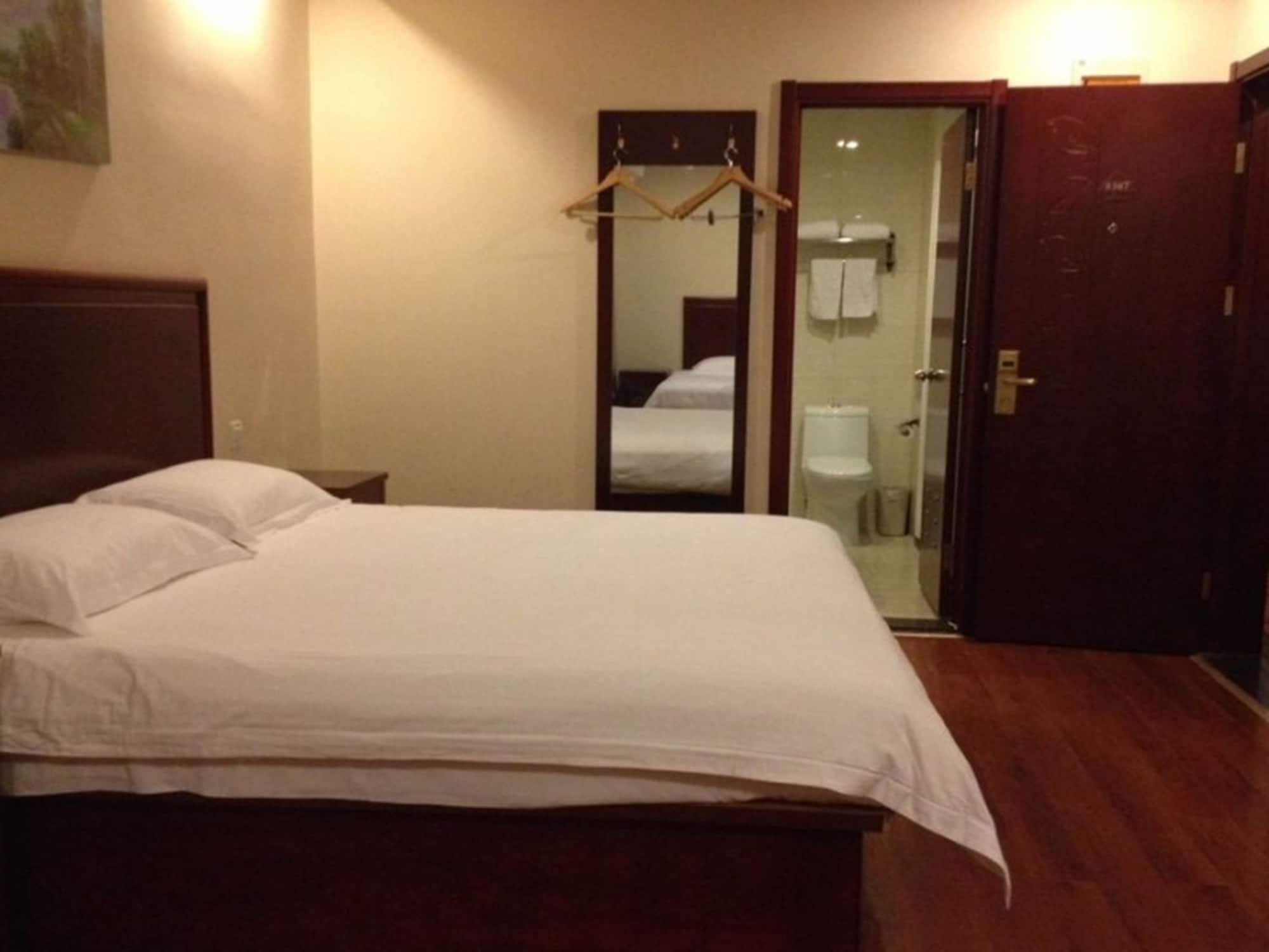 Greentree Inn Jiangsu Xuzhou Feng County East Jiefang Road Business Hotel Exterior photo