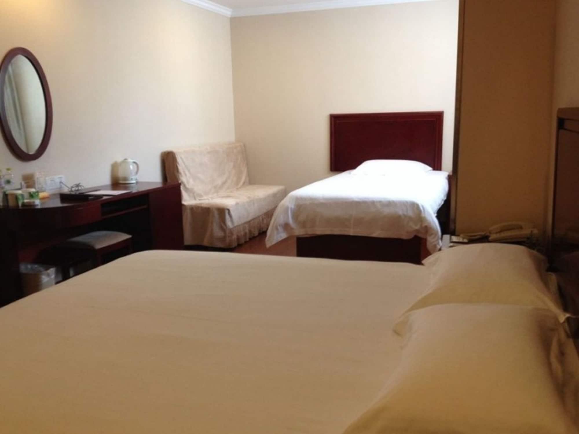 Greentree Inn Jiangsu Xuzhou Feng County East Jiefang Road Business Hotel Exterior photo