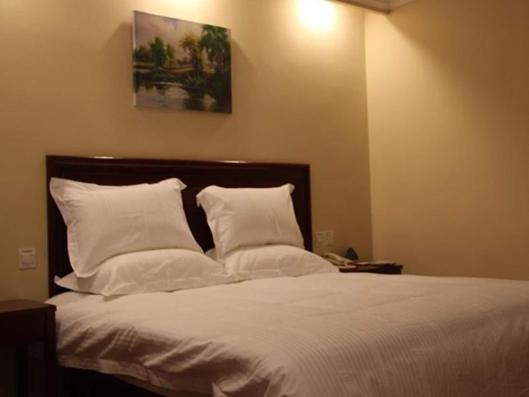 Greentree Inn Jiangsu Xuzhou Feng County East Jiefang Road Business Hotel Exterior photo