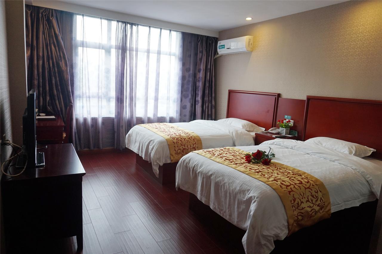 Greentree Inn Jiangsu Xuzhou Feng County East Jiefang Road Business Hotel Exterior photo