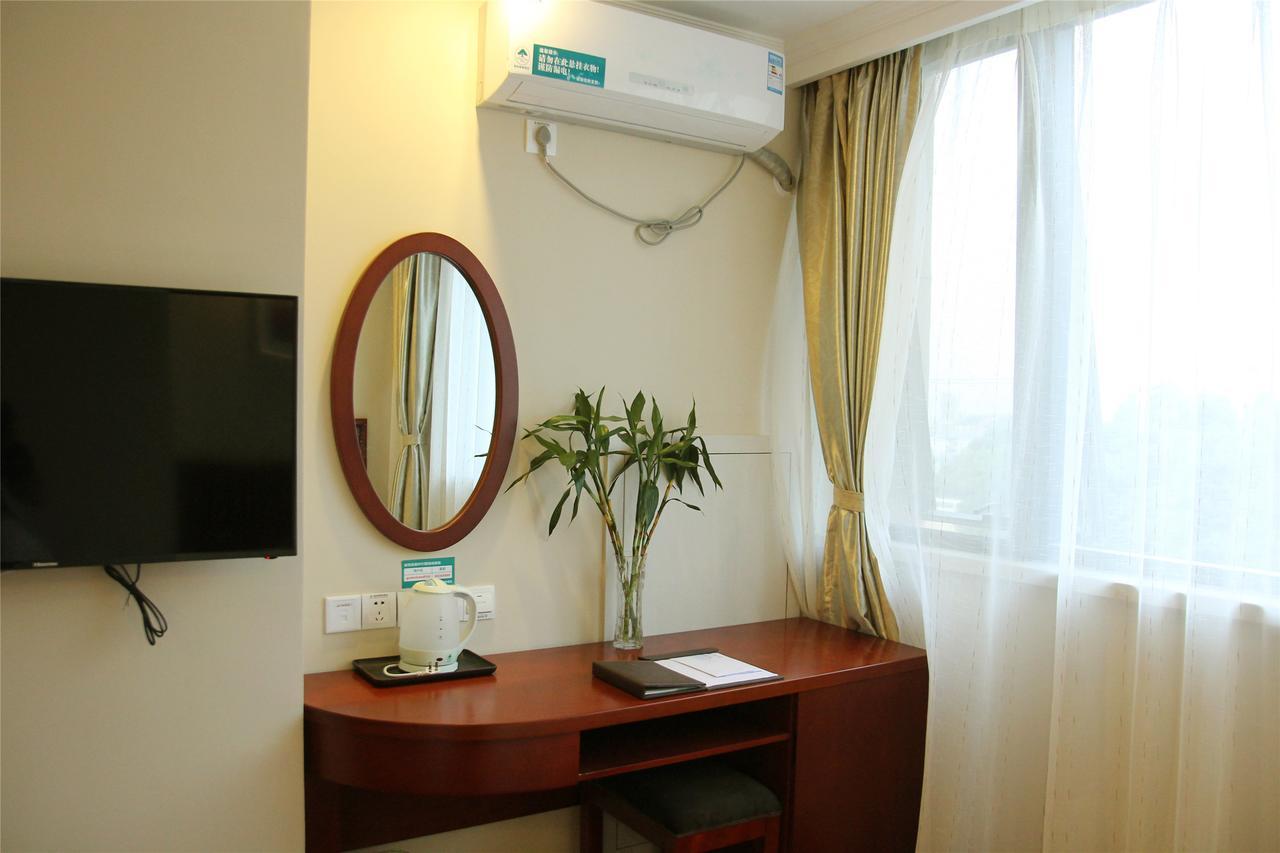 Greentree Inn Jiangsu Xuzhou Feng County East Jiefang Road Business Hotel Exterior photo